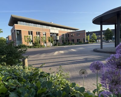 Mgr. Bekkersplein gemeentehuis