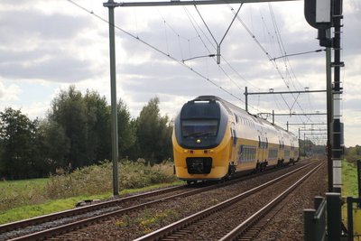 Interciy trein op spoor