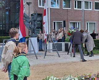 Kranslegging Oisterwijk