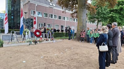 Kranslegging Oisterwijk
